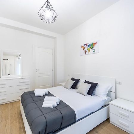 Apartmán Sansiro Luxury Wi-Fi & Netflix Milán Exteriér fotografie