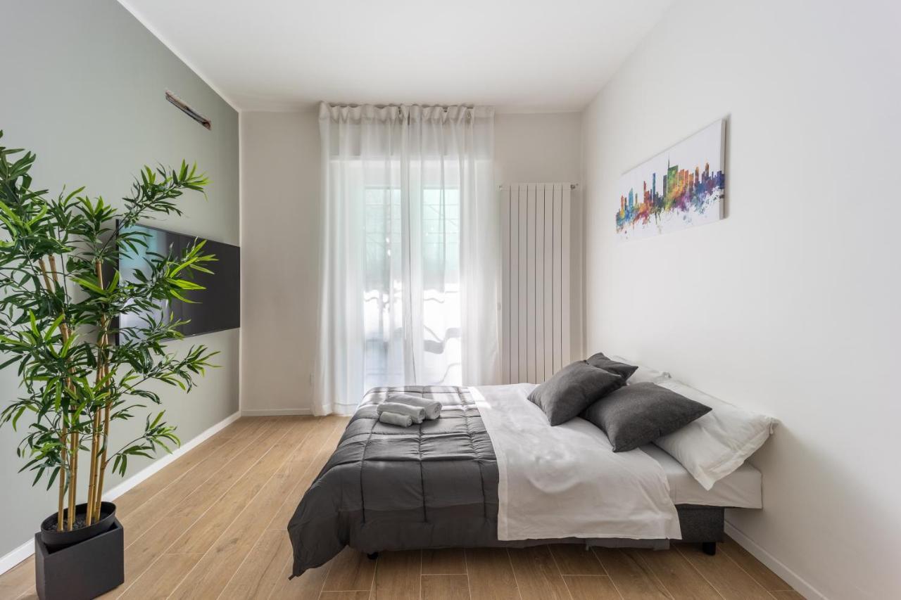 Apartmán Sansiro Luxury Wi-Fi & Netflix Milán Exteriér fotografie