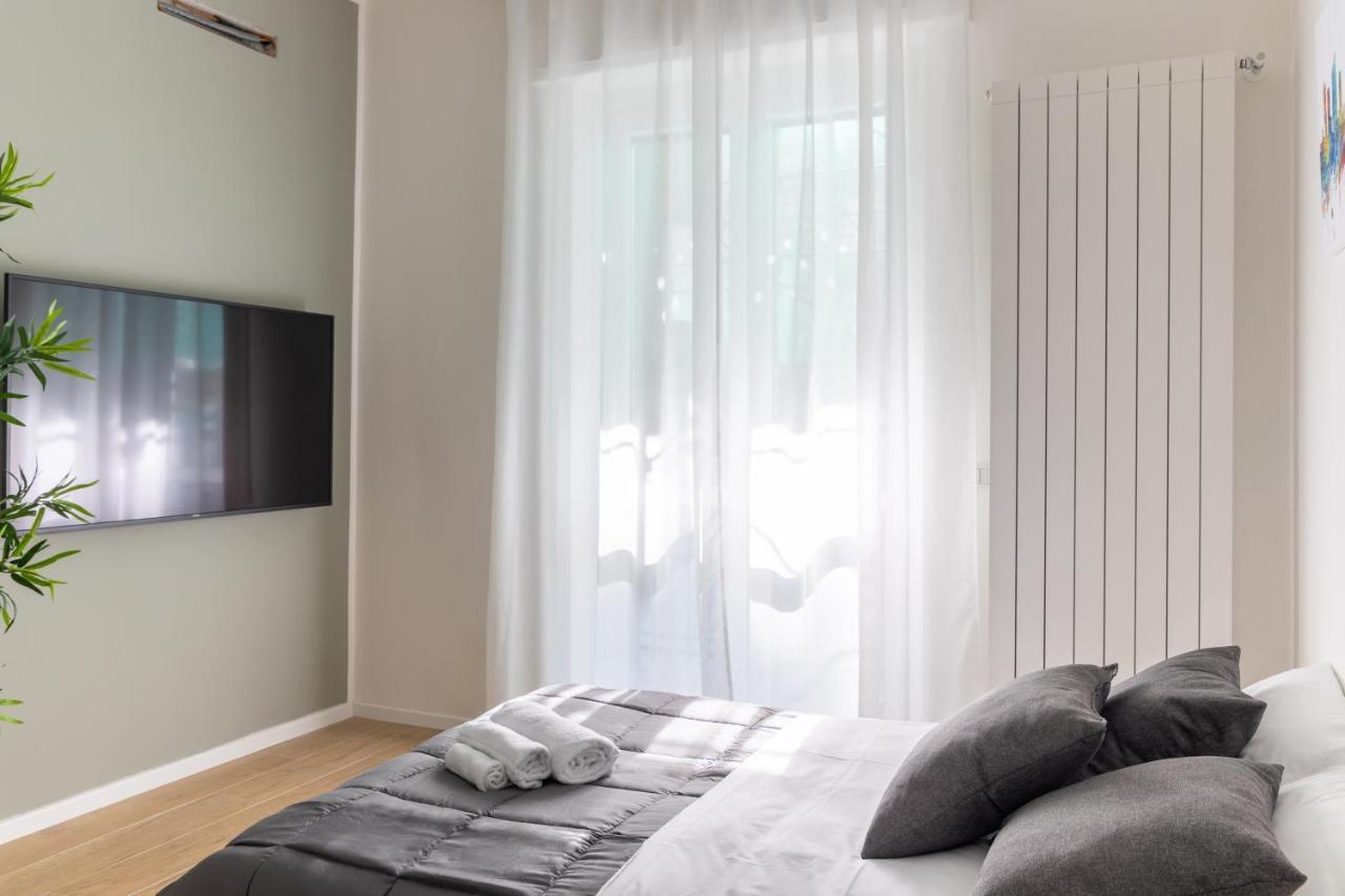 Apartmán Sansiro Luxury Wi-Fi & Netflix Milán Exteriér fotografie